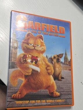 Garfield: A Tail of Two Kitties DVD - Orange Edition